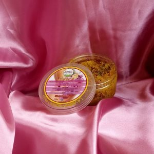 Our Yoni Scrub prevents and removes ingrown hairs made with Pure Cane Sugar for its exfoliating properties. Exfoliating removes dead skin cells which causes those stubborn ingrown hairs we all hate.