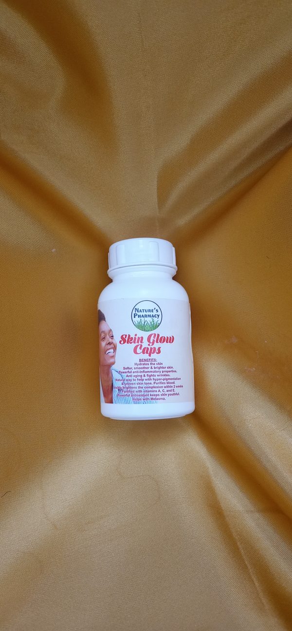 Hydrates the skin. Softer, smoother & brighter skin.