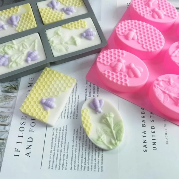 Honey Bee Silicone Soap Mold 6 cavities square - Image 3